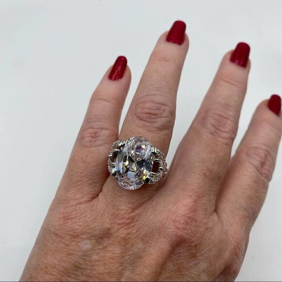 Large Cz Brass Rhodium Cocktail Ring Size 7,8,9 - Picture 4 of 12
